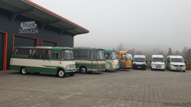 Minibus MERCEDES-BENZ 30 Sitzer Schul- Transferbus 519 Vorlauffahrzeug