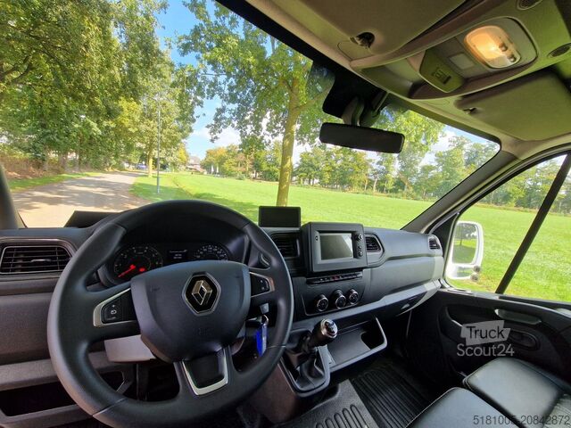 Horse transportation Renault Master Demo S3 Anemone paardenwagen Pro-Safety ...