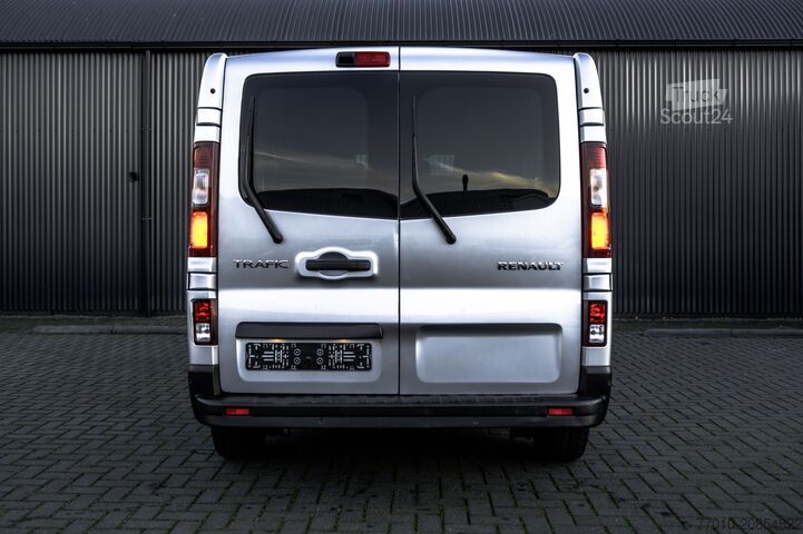 Potniški promet Renault Trafic Blue dCi 150PK | L2H1 | 9-Zits | IN BPM/...