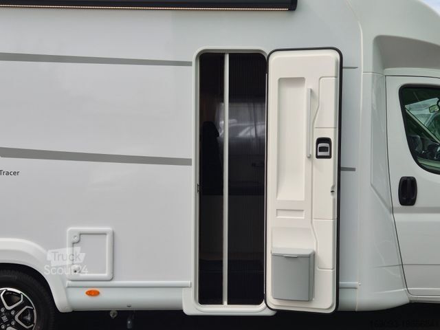 Polintegriran avtodom LMC Tracer 730 EL *Black Week Aktion*7469¤ Sparen!