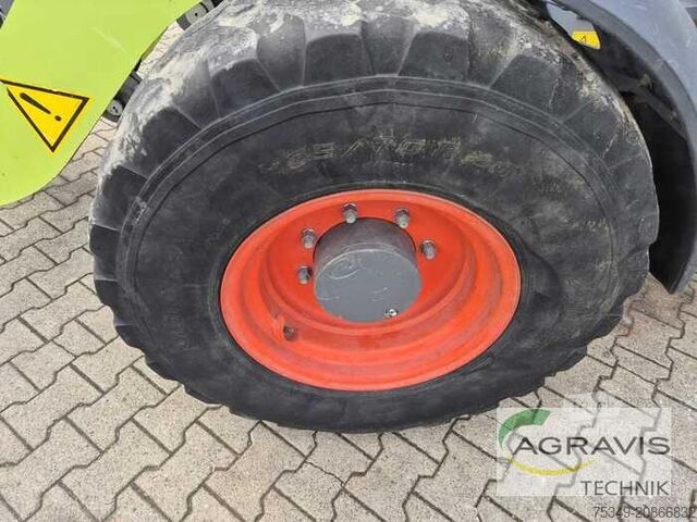 Yardlader Claas TORION 639