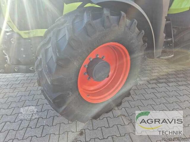 Traktor Claas ARION 620 CIS