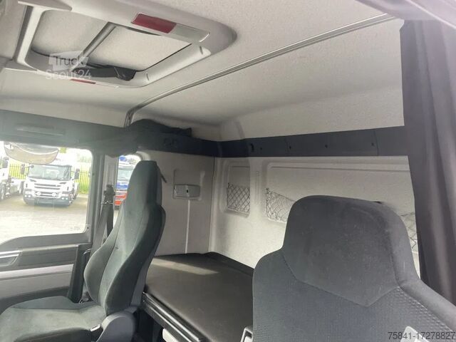 Система за рамо с кука MAN TGX 35.480 8x4-4 BL Euro 6