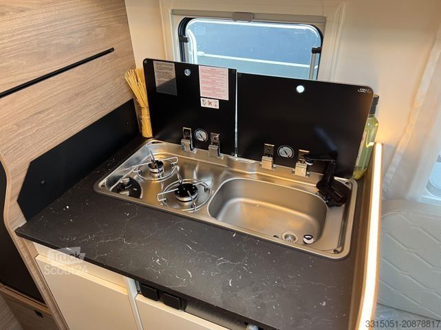 Półzintegrowany kamper CORIGON T Slim 70 LS Travel+ Pack+Solar+Markise+Etrusco