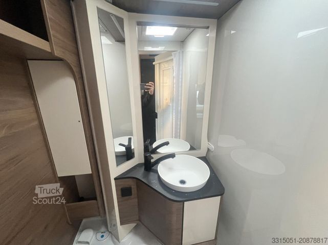 Półzintegrowany kamper CORIGON T Slim 70 LS Travel+ Pack+Solar+Markise+Etrusco