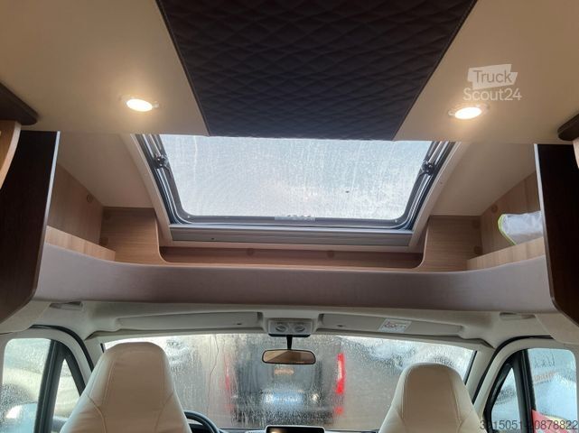 Polintegriran avtodom FORSTER T 745 EB Solar+AHK+Markise+Sat TV