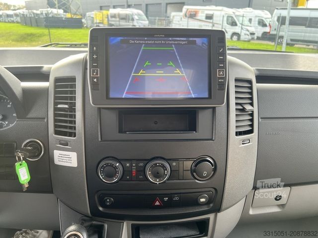 Camper integrado HYMER/ERIBA ML-I 580 Mercedes Solar+Wechselr.+Marki.+AHK