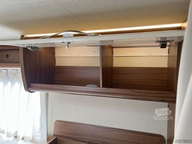 Camper integrado HYMER/ERIBA ML-I 580 Mercedes Solar+Wechselr.+Marki.+AHK