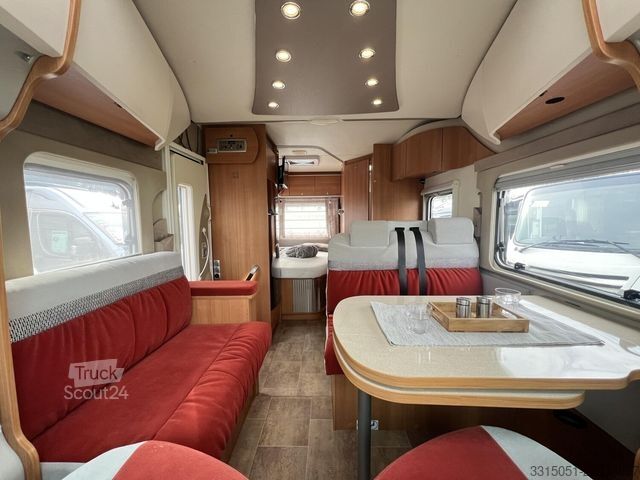 Félintegrált lakóautó BÜRSTNER Ixeo T 664 Solar+Markise+Wechselr.+Hubbett