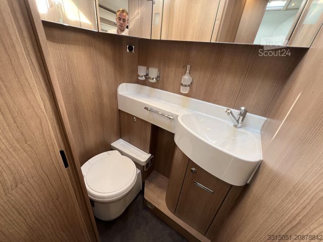 Integrirani avtodom MALIBU I 490 RB LE comfort Tec-Tower+TV+Kaffeem.+Kamera