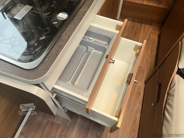 Autocaravana VANTOURER 630 L Automatik+AHK+Markise+Kamera