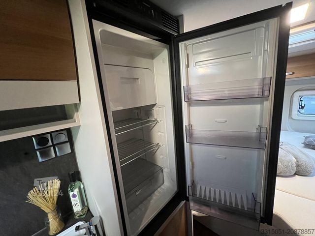 Autocaravana VANTOURER 630 L Automatik+AHK+Markise+Kamera