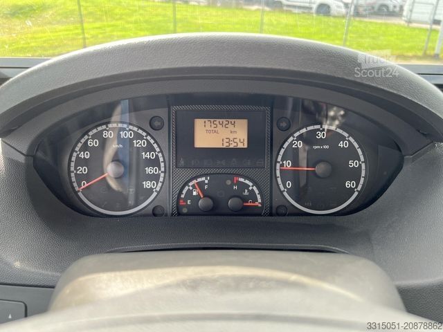 Polintegriran avtodom SUNLIGHT T58 Solar+Markise+AHK+TV+Fahrradträger