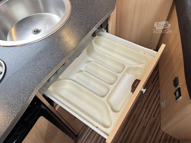 Polintegriran avtodom SUNLIGHT T58 Solar+Markise+AHK+TV+Fahrradträger