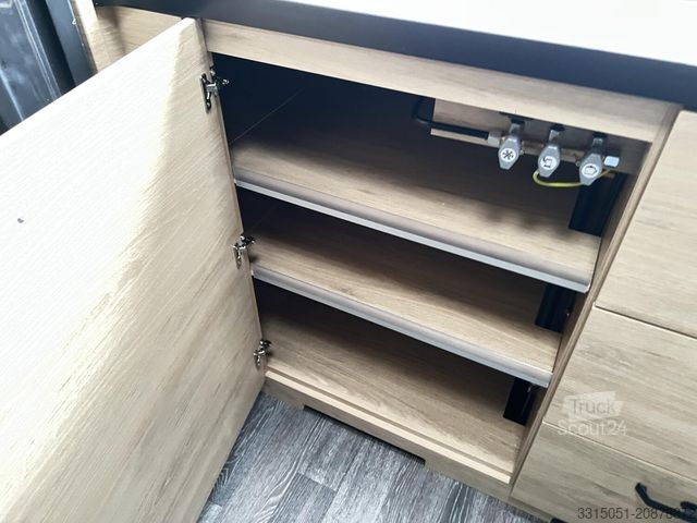 Kemperis WEINSBERG CaraOne 390 PUH MJ 26+Pano+1500kg+Therme+Dusche