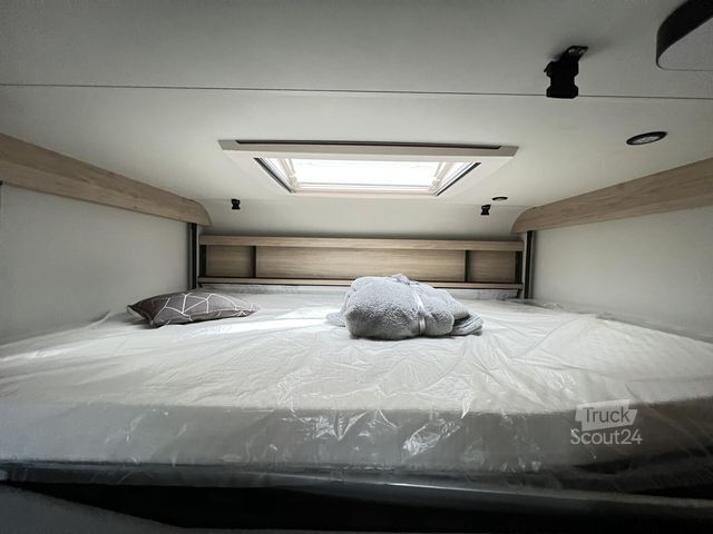 Kemperis WEINSBERG CaraOne 390 PUH MJ 26+Pano+1500kg+Therme+Dusche