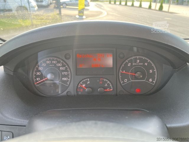 Caravana semiintegrada WEINSBERG CaraCompact 600 MEG Pepper+Markise+TV+Fahrradtr