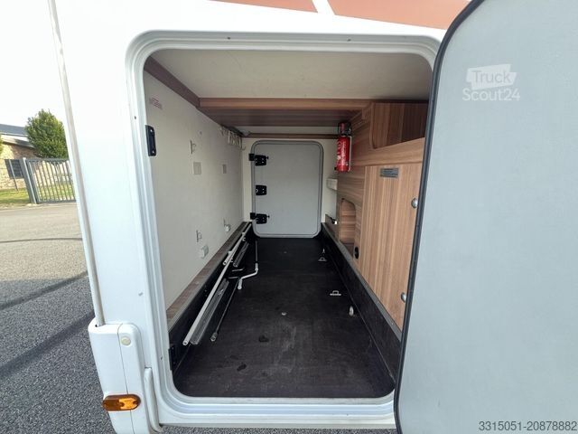 Caravana semiintegrada WEINSBERG CaraCompact 600 MEG Pepper+Markise+TV+Fahrradtr