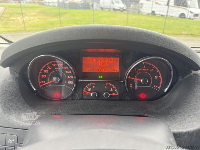 Autocaravana semi-integrada EURAMOBIL Profila RS 730 EB Solar+Wechselr+Alde+Fussbodenh