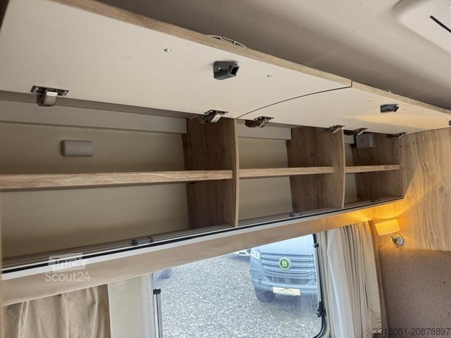 Autocaravana semi-integrada EURAMOBIL Profila RS 730 EB Solar+Wechselr+Alde+Fussbodenh