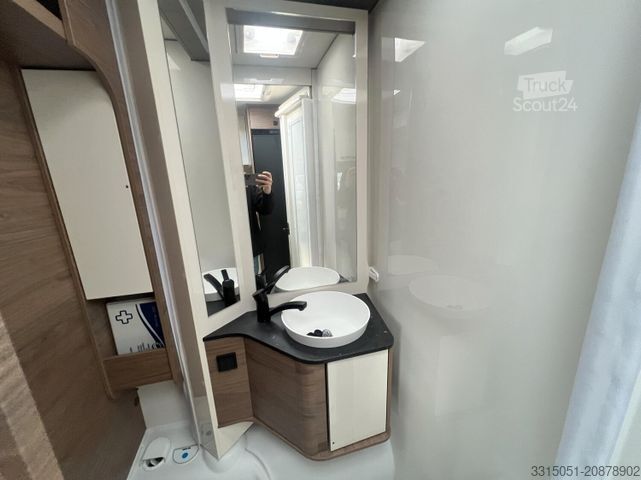 Półzintegrowany kamper CORIGON T Pure 70 LS Solar+Markise+Hubbett+Kamer+Etrusco