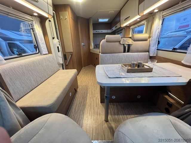 Polintegriran avtodom CARADO T 345 Solar+Markise+TV+AHK+Fahrradträger