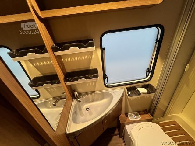 Polintegriran avtodom CARADO T 345 Solar+Markise+TV+AHK+Fahrradträger