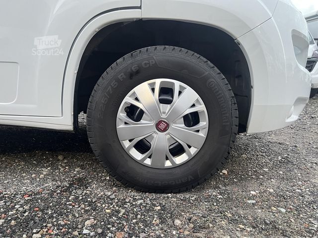 Polintegriran avtodom CARADO T 345 Solar+Markise+TV+AHK+Fahrradträger