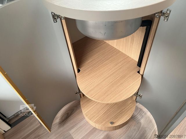 Lakókocsi TAB BASIC 400 1500kg+12V-Anlage+Ambientebel.