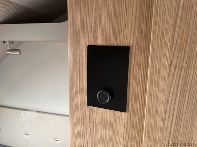 Lakókocsi TAB BASIC 400 1500kg+12V-Anlage+Ambientebel.