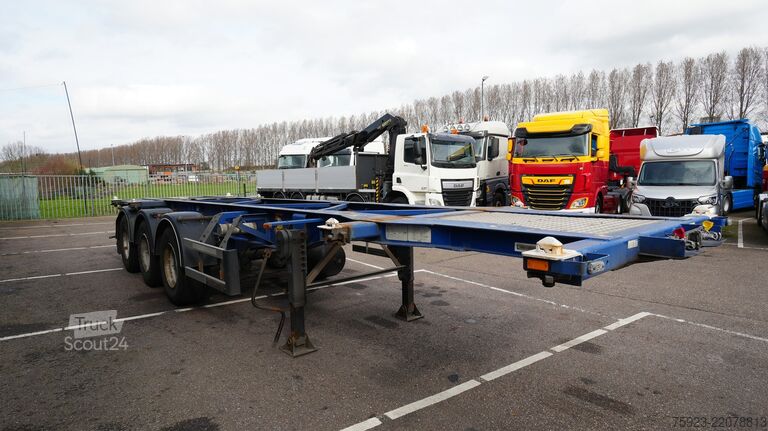 Konteinerių vežimas D-tec Container transport trailer ADR 30FT