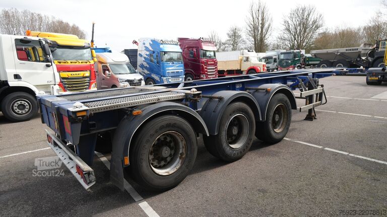 Konteinerių vežimas D-tec Container transport trailer ADR 30FT