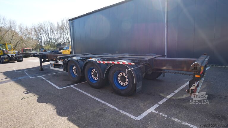 Konteinerių vežimas Nooteboom Container transport trailer