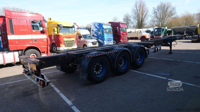 Konteinerių vežimas Nooteboom Container transport trailer