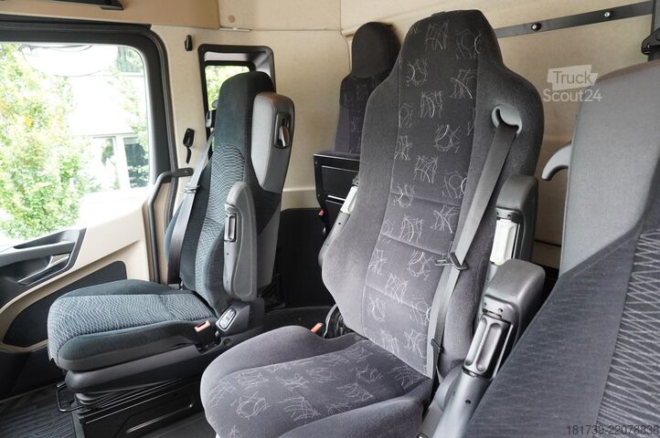 Celtņa platforma Mercedes-Benz Actros 2540 6×2 / 40 tho. km! / NEW body
