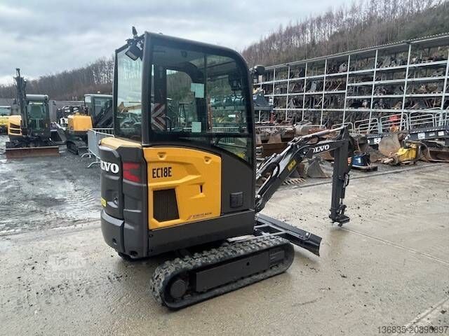 Minigraafmachine Volvo EC 18 E