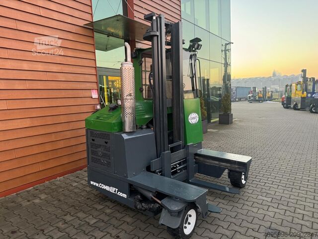 Carrello elevatore a 4 direzioni Combilift C2500 /perfect /compact/Only 4819 hours