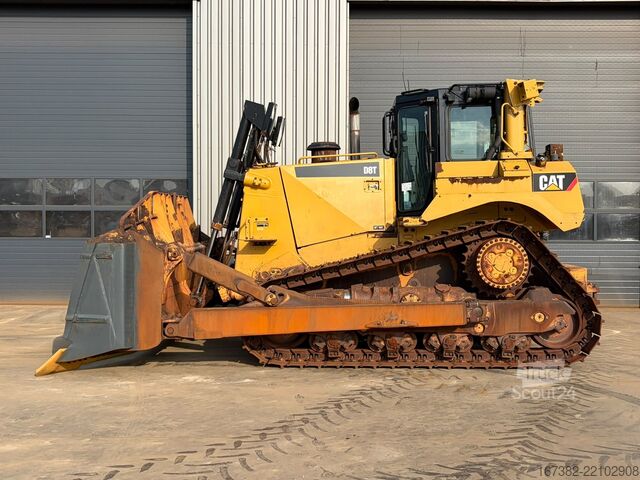 Máquina de nivelamento Caterpillar D8T