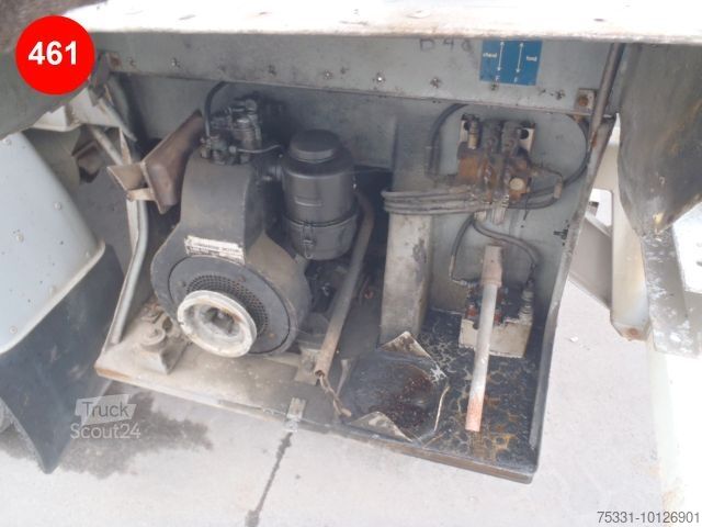 Tankauflieger  BITUMEN 31000LITER 280°C hazardous tank semi tra