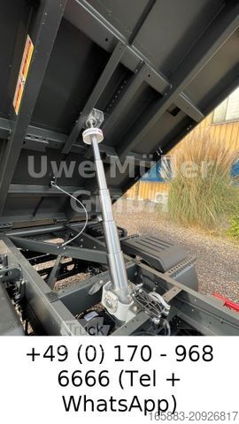 Самосвал-фургон FUSO Canter 3 C 15 mit 3-Seitenkipper