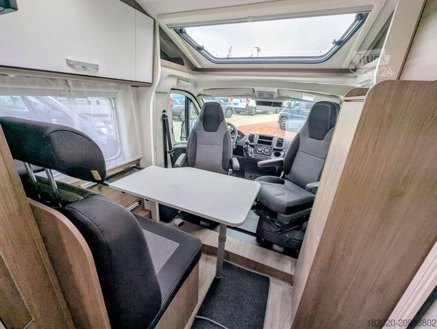 Asuntoauto CARADO VAN 132 TV + SAT, MARKISE, uvm.