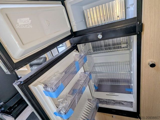 Camper integrado HYMER/ERIBA B-Klasse ML I 780 BlackLine AUTARKIE,- ARKTISPAK