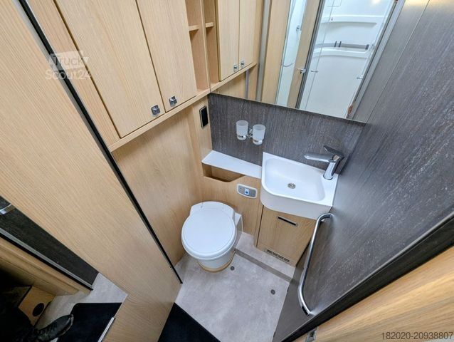 Camper integrado HYMER/ERIBA B-Klasse ML I 780 BlackLine AUTARKIE,- ARKTISPAK