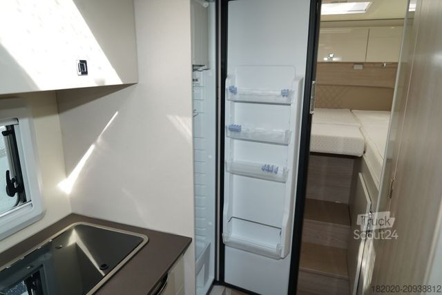 Teilintegriertes Wohnmobil BÜRSTNER Lineo T 690 G (24) Navi, SAT, TV, 155 PS