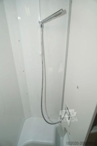 Teilintegriertes Wohnmobil BÜRSTNER Lineo T 690 G (24) Navi, SAT, TV, 155 PS