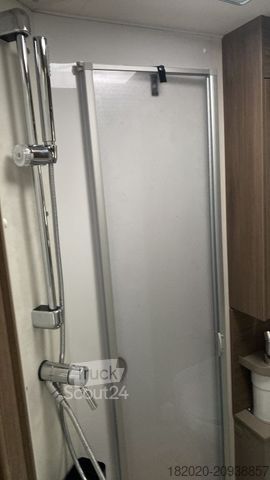 Daļēji integrēta kemperis CARADO T 135 Pro+ TV + SAT, MARKISE, ALUFELGEN