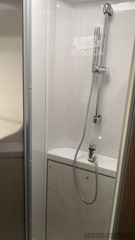 Yarı entegre karavan CARADO T 447 Pro+ AUTOMATIK, MARKISE, TV+SAT