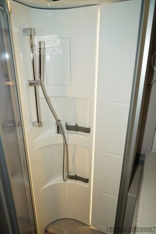 Halvintegreret autocamper HYMER/ERIBA Tramp S 685 (33) SAT+TV, GFK, 170 PS