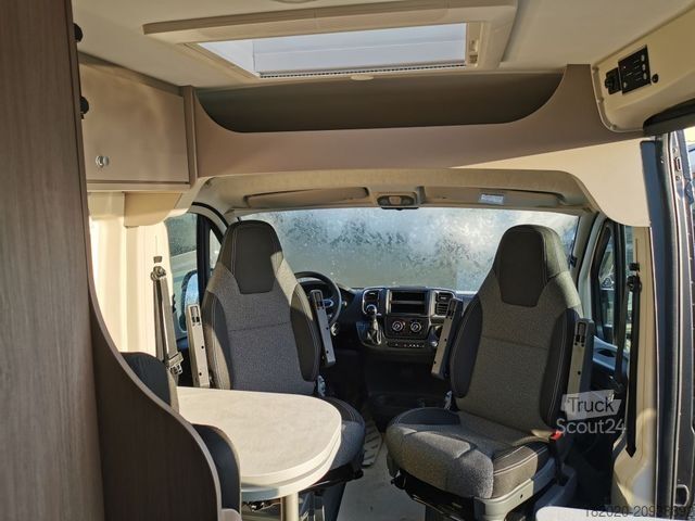 Kastenwagen Wohnmobil / Campervan CARADO CV 601 PRO Automatik, Voll-LED