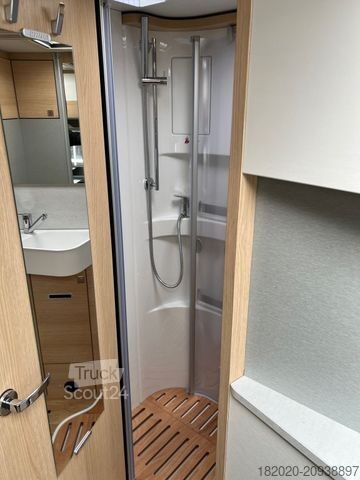 Polointegrovaný obytný vůz HYMER/ERIBA B-Klasse MC T 580 (31) XXL-Bett, SAT+TV